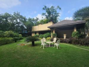 Gallery image of Albergo BNB (2BHK) with a party deck in Alibaug