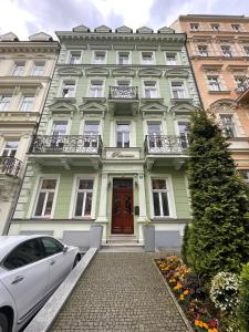 Budova, v ktorej sa apartmán nachádza