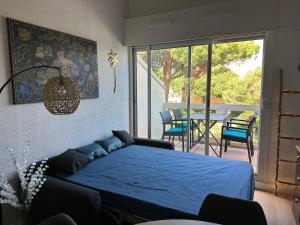Fotografia z galérie ubytovania Duplex meublé avec terrasse dans résidence avec piscine v destinácii Cap d'Agde