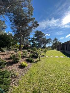 Gallery image of La Bergerie du Roy-Chambres D'hôtes- in Rognes