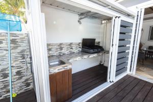 Μια τηλεόραση ή/και κέντρο ψυχαγωγίας στο Les Villas 33 Bis