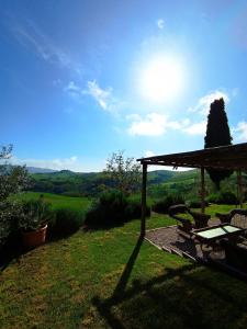 Jardín al aire libre en Affittacamere Locanda Ristoro Tanè