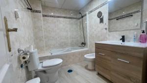 Łazienka w obiekcie Apartamento Golf Beach