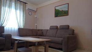 Posedenie v ubytovaní Kámán Nyaraló