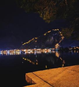 Zdjęcie z galerii obiektu Apartman Sandra w Kotorze