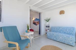 Posedenie v ubytovaní Villa Siroi, Puerto Del Carmen, heated pool, 10mn from the sea
