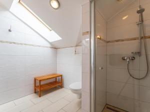 A bathroom at Wirnsberg