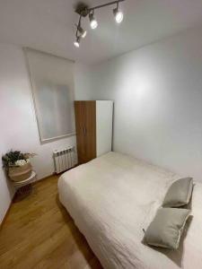 Fotografie z fotogalerie ubytování Modern 6 pax apartment in Barrio Salamanca v destinaci Madrid + 2 fotografie