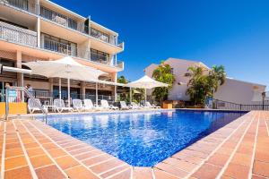 Bazén v ubytování Ocean View 16A Studio Pool & Spa Wi-Fi nebo v jeho okolí