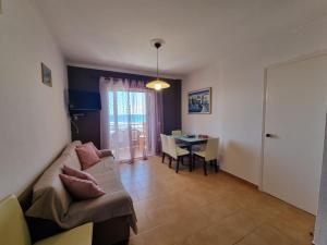 Posedenie v ubytovaní Glyfada Beachfront Apartment A3g 58a
