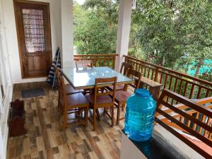 Balkón nebo terasa v ubytování Shilpa Vikas Homestay + 8 fotografií