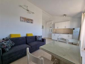 Kuchyň nebo kuchyňský kout v ubytování Apartments Ana