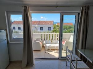Balkón nebo terasa v ubytování Apartments Ana
