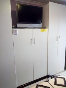 TV a/nebo společenská místnost v ubytování Heart to Heart