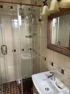 Bilik mandi di Villa Veranda +41 gambar