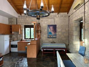 A kitchen or kitchenette at Elia Home