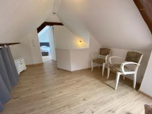 Posedenie v ubytovaní Petite maison dans la prairie