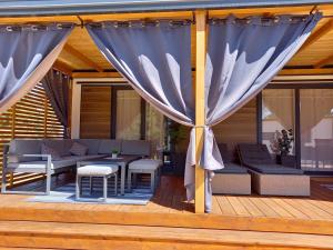 Patio nebo venkovní prostory v ubytování Mobile Home Agava 2