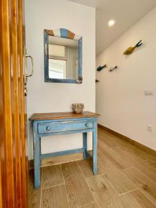 Φωτογραφία από το άλμπουμ του PARAISO designer conditioned apartment with terrace σε San Bartolome