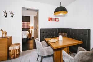 Część wypoczynkowa w obiekcie AvenidA Mountain Lodges Kaprun