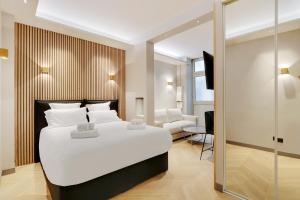Pick A Flat's Apartment in Parc Monceau - Boulevard de Courcelles