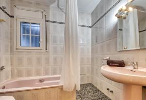 Kúpeľňa v ubytovaní Costacabana - Villa Rosa + 14 fotografií