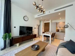 Fotografie z fotogalerie ubytování Dar Vacation - Cozy & Stylish 1BDR Apartment v Dubaji