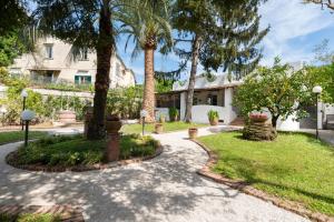 Κήπος έξω από το Villa Gilù in Sorrento coast - De Vivo Realty