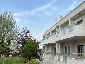 Photo de la galerie de l'établissement Hotel Bon Garden City, à Silivri 98 autres photos