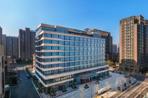 杭州的住宿－杭州萧山万枫酒店，城市高楼空中景观