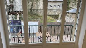 Balkón alebo terasa v ubytovaní Au Balcon de la Basilique