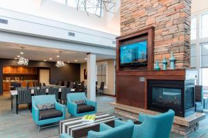 ห้องอาหารหรือที่รับประทานอาหารของ Residence Inn Moline Quad Cities