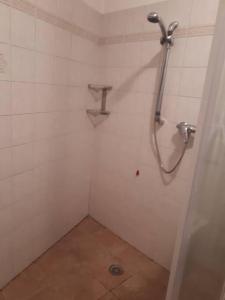 Phòng tắm tại Appartamento La Meridiana a Traffiume
