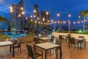 Sundlaugin á Marriott Executive Apartments Panama City, Finisterre eða í nágrenninu