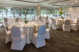 Veitingastaður eða matsölustaður á Marriott Executive Apartments Panama City, Finisterre