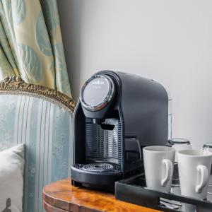 Kemudahan buat kopi dan teh di An Sugan Guesthouse