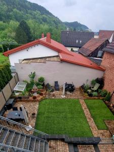 Nespecifikovaný výhled na hory nebo výhled na hory při pohledu z apartmánu