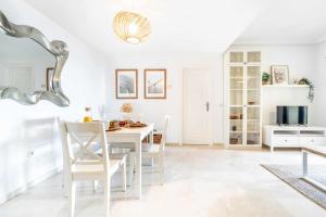 Fotografia z galérie ubytovania CONCHA Bonito apartamento con piscina y terraza v destinácii Málaga