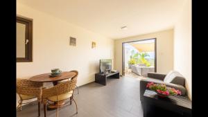 Posezení v ubytování Havana Apartment - Panoramic view with pool