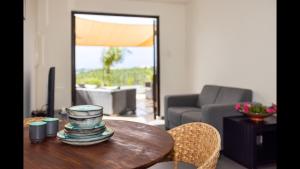 Posezení v ubytování Havana Apartment - Panoramic view with pool