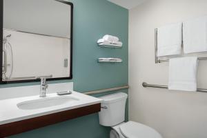 Koupelna v ubytování Residence Inn by Marriott Washington - DC/Foggy Bottom + 16 fotografií