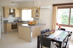 Gallery image of Three Bedroom Villa with private pool and landscaped garden in Pissouri