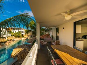 Bazén v ubytování Resort Bonaire nebo v jeho okolí