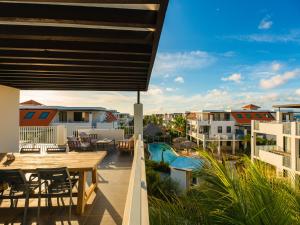 Bazén v ubytování Resort Bonaire nebo v jeho okolí