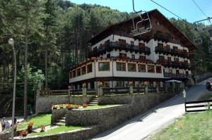 Photo de la galerie de l'établissement Hotel Garnì Mille Pini, à Scanno