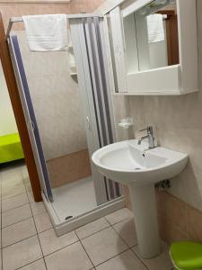 Ванная комната в Villa Angela case vacanza