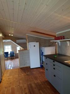 Kuchyň nebo kuchyňský kout v ubytování Leilighet Vikaparken Hardangerfjord + 14 fotografií