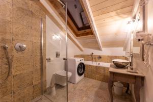 Afbeelding uit fotogalerij van Anielski Zakątek Solina - balia z jacuzzi i sauna w cenie pobytu in Solina