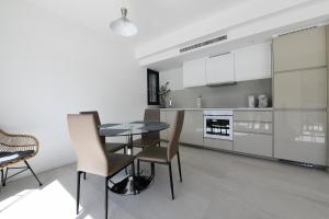 Una cocina o cocineta en Sans Souci 2