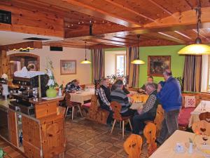 Hotel Restaurant zum Schwan vendégei